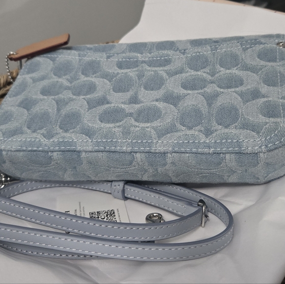 Coach Hayden Crossbody In Signature light Denim crossbody clutch Limited Edition - Picture 6 of 9